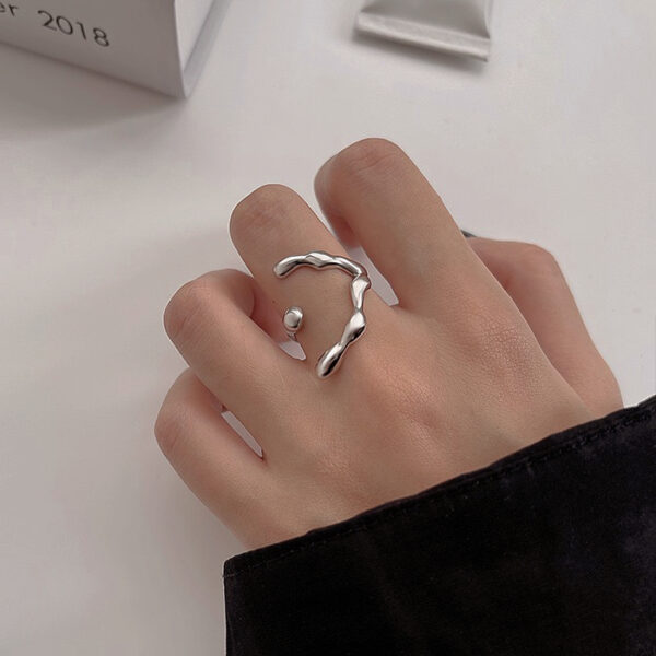 Maeve Ring