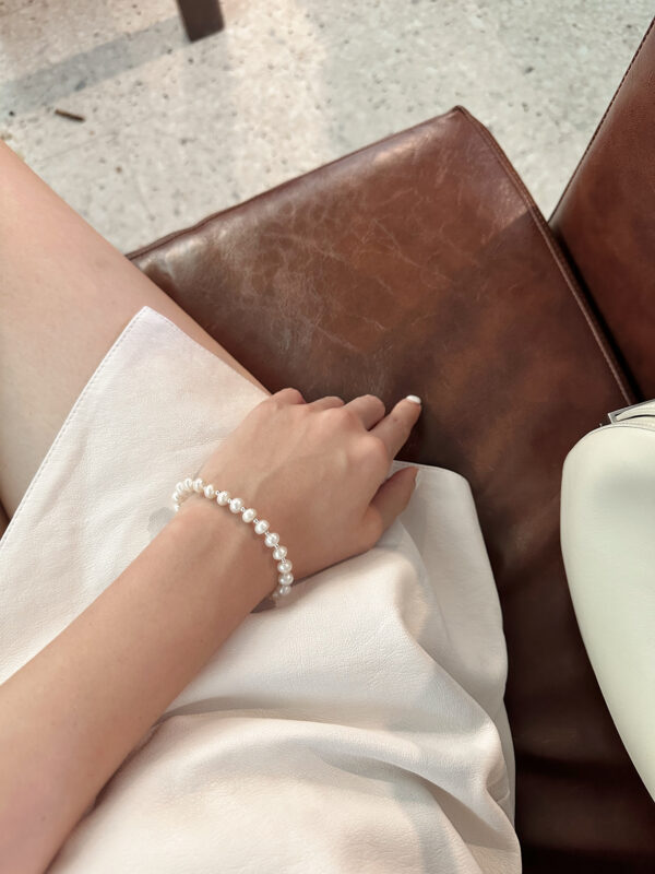 Gemma Freshwater Pearls Handmade Bracelet - Image 2